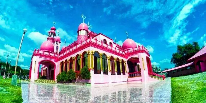 Photo of Pink Mosque in Maguindano, Mindanao Tourist Spots