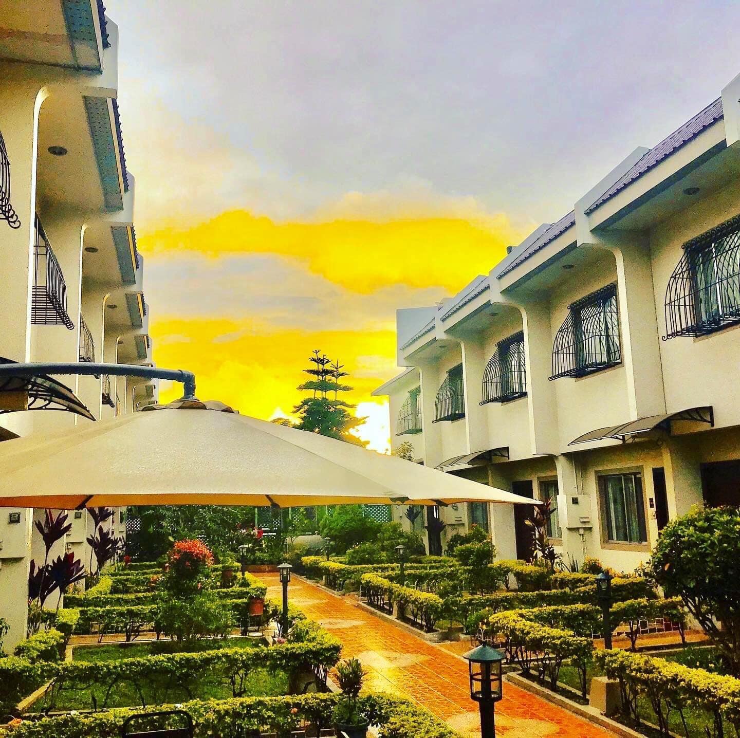 BAGUIO HOLIDAY VILLAS | A Beautiful Hotel in Baguio that Guarantees A Pleasant Stay