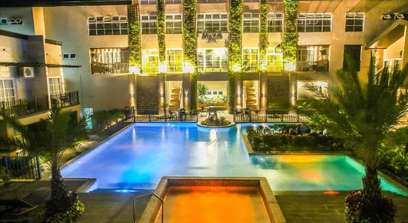 Photo of Royale Parc Hotel Tagaytay