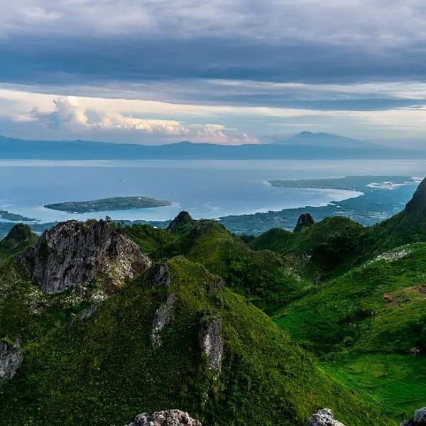 Photo of Osmeña Peak in Cebu, Philippines