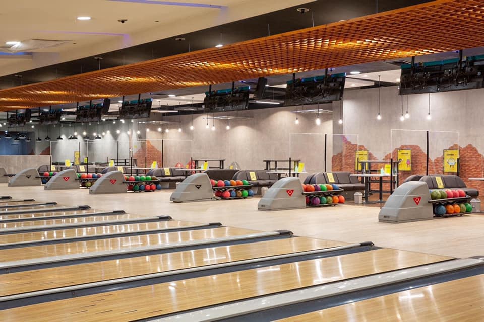 photo of bowling alley at SM Mall of Asia
