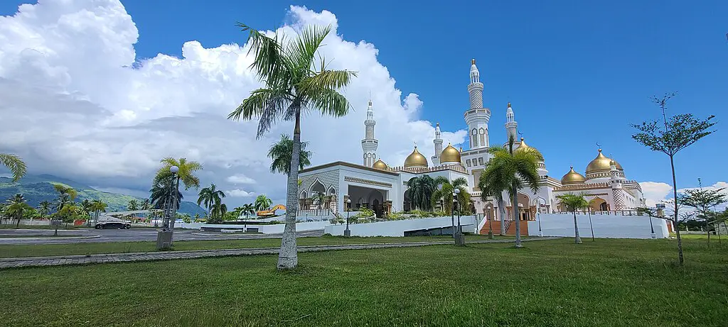 Stunning view of Cotabato City Grand Mosque against the sky